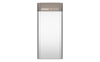 QNAP QNA-UC10G1SF- adaptér USB-C 4 (podpora Thunderbolt 3 a 4) na 10GbE SFP+ (pasivní chlazení)