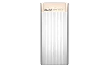 QNAP QNA-UC10G1T - adaptér USB-C 4 (podpora Thunderbolt 3 a 4) na 10GbE NBASE-T (pasivní chlazení)