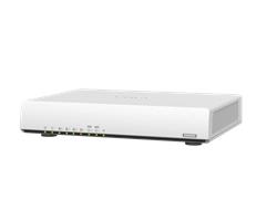 QNAP Wi-Fi 6 SD-WAN router QHora-301W (4x GbE / 2x 10GbE / 2x USB 3.2 / 8 interních antén)
